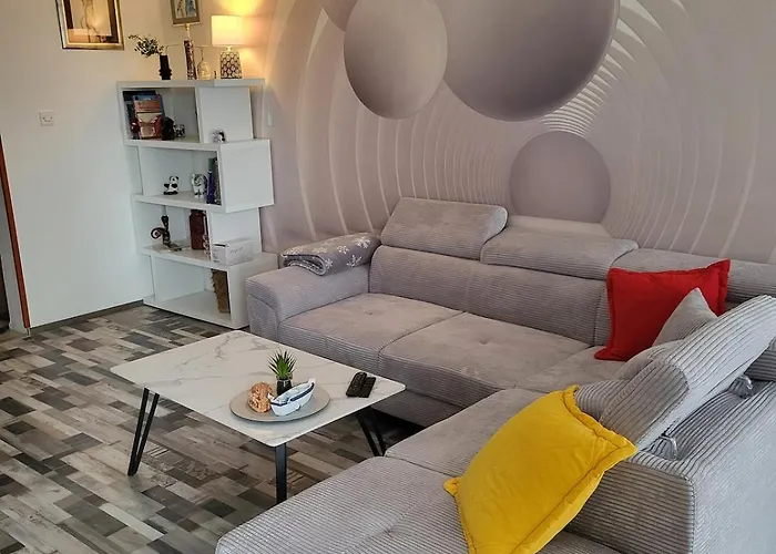 Moona Udaljen 10 Min Setnje Od Palace, Rive I Plaze * Split