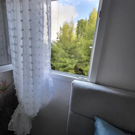 Apartman Prostrani Moona - Blizu Centra Grada Sa Pogledom Na I Garazom