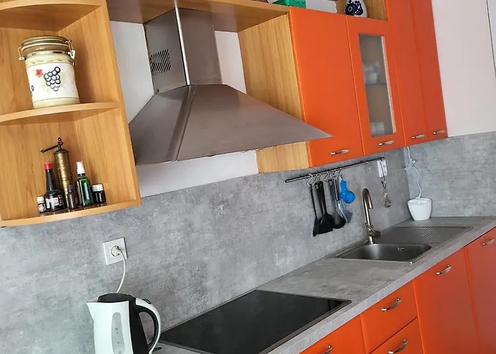 Moona Udaljen 10 Min Setnje Od Palace, Rive I Plaze Split